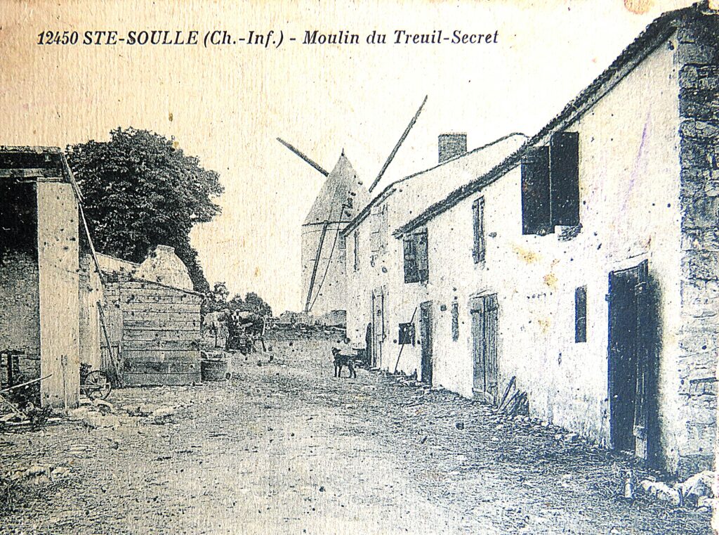 Les 7 moulins à vent de Sainte-Soulle
